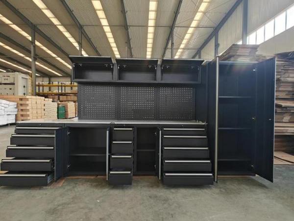 Combinaison de cabinets de garage galvanisé