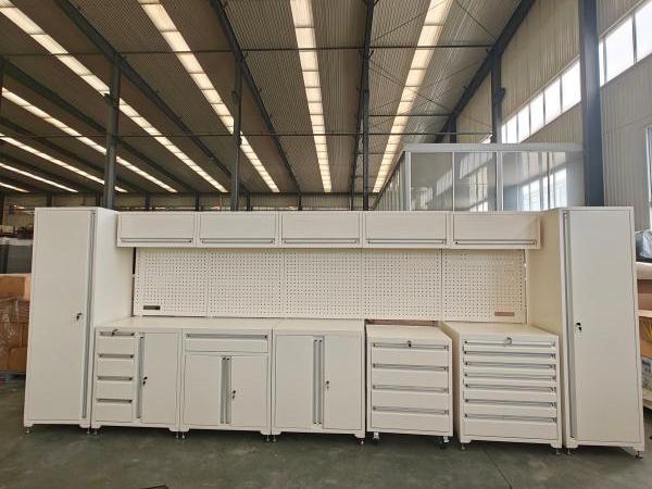 Cabinet de garage en service lourd blanc