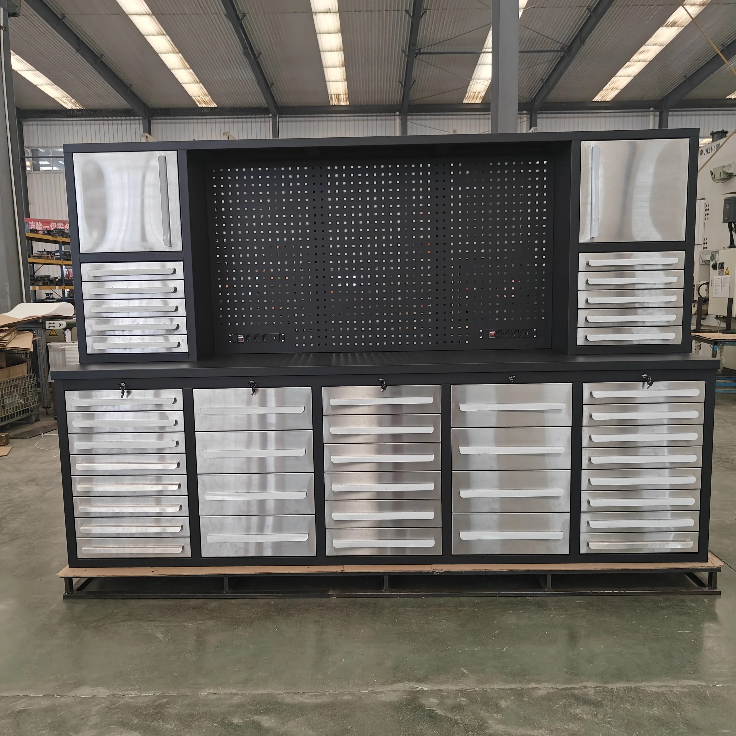 Quelles sont les fonctionnalités d'un Workbench multifonctionnel?