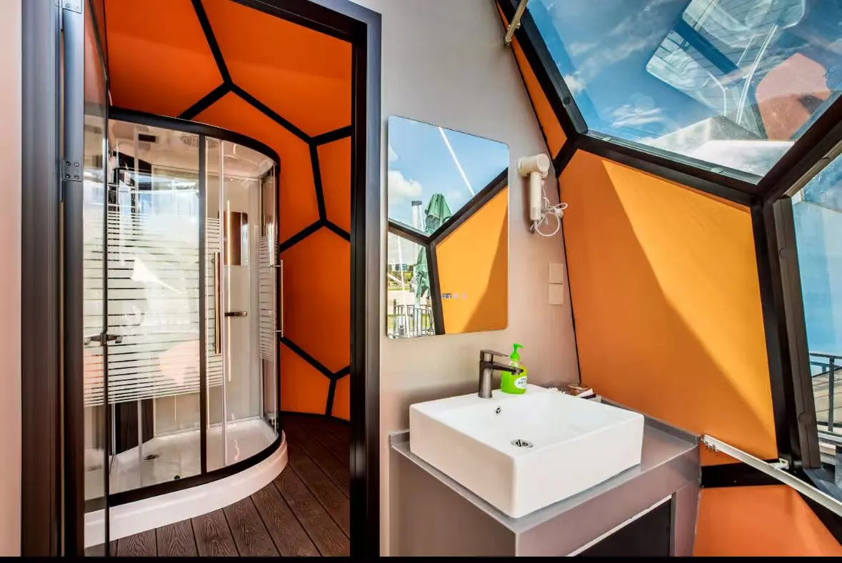 House de capsule d'espace étoilée de Cyjy
